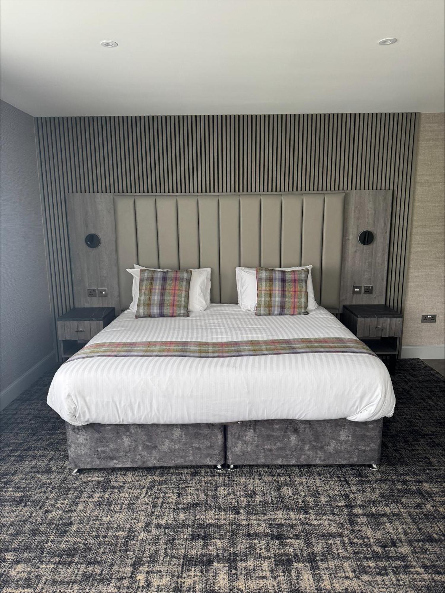 The Knowes Hotel & Restaurant Macduff Room photo